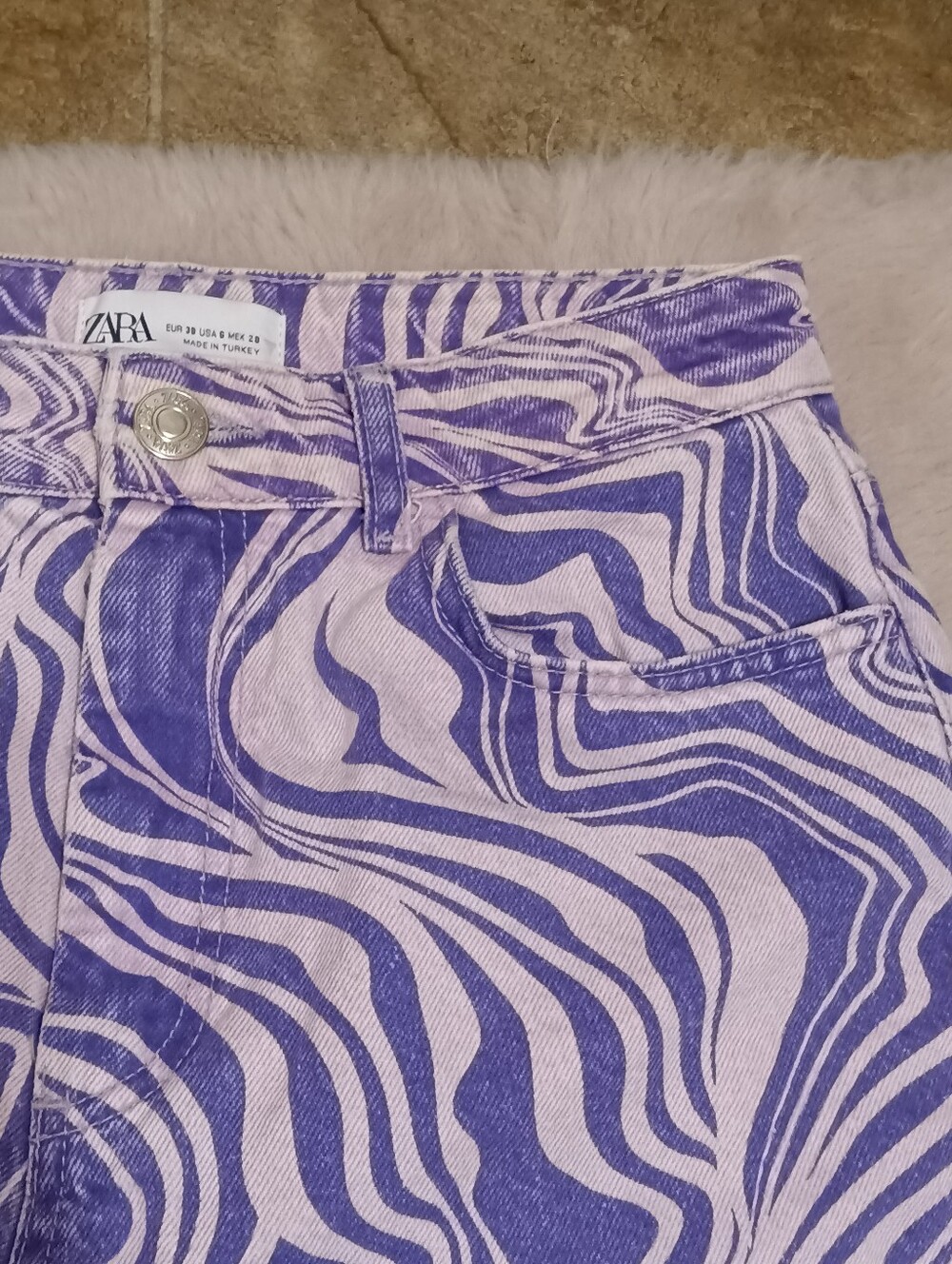 Zara High Waisted Purple Marble Swirl Straight Leg Jeans Size 6